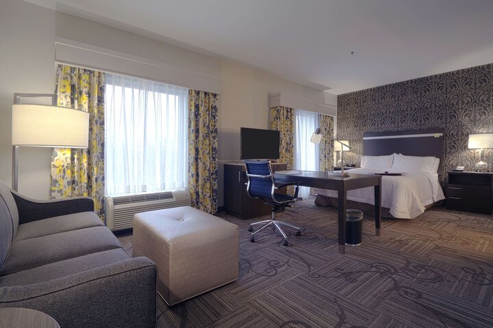 Room 42 of 69