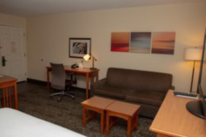 Suite 485 of 826