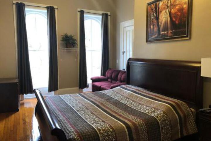 Cook Mansion Bed and Breakfast