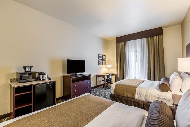 Cobblestone Inn & Suites - Fairfield Bay