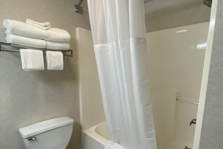 Room 17 of 21
