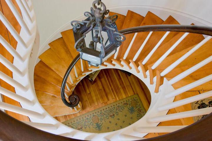 Captain Morse House - Luxury Waterfront, Town, & Beaches - 5 stars