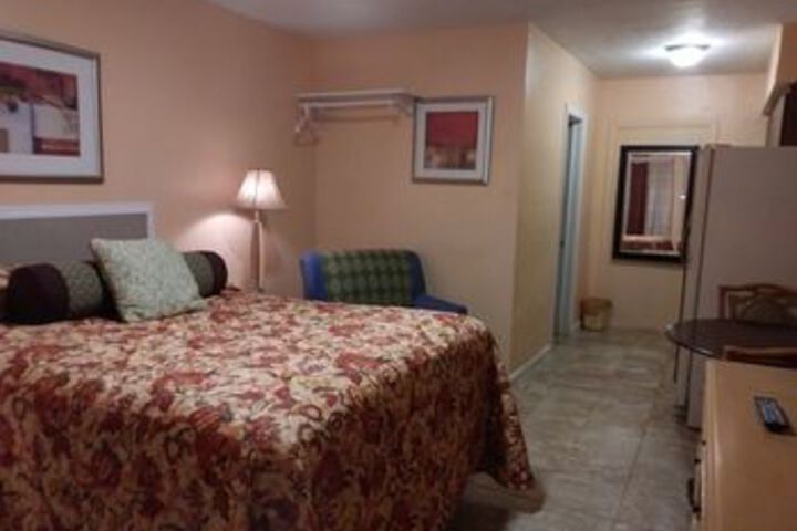 Siesta Motel