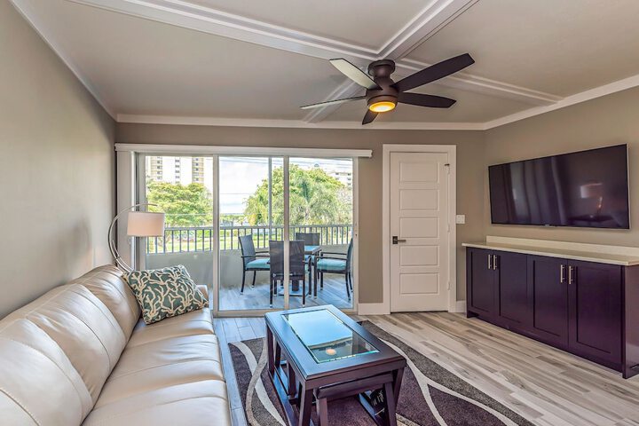 Marco Beach Vacation Suites