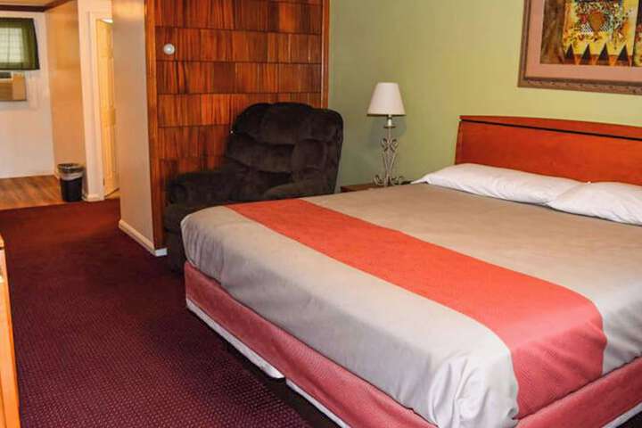 Relax Inn Bloomsburg