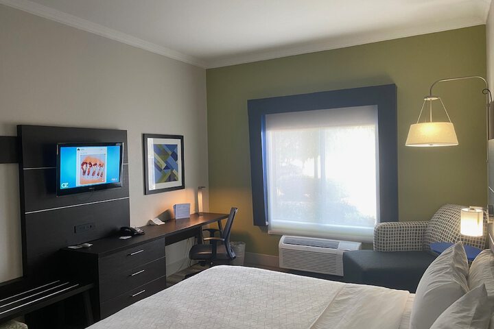 Holiday Inn Express & Suites Dallas NE - Allen by IHG