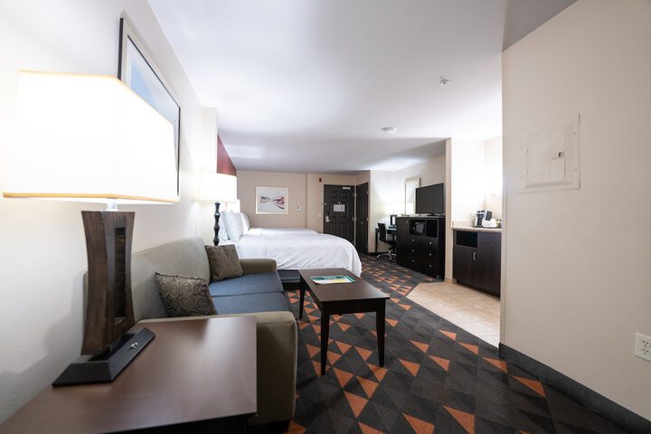 Room 62 of 89