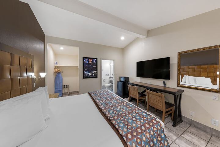 Room 54 of 131