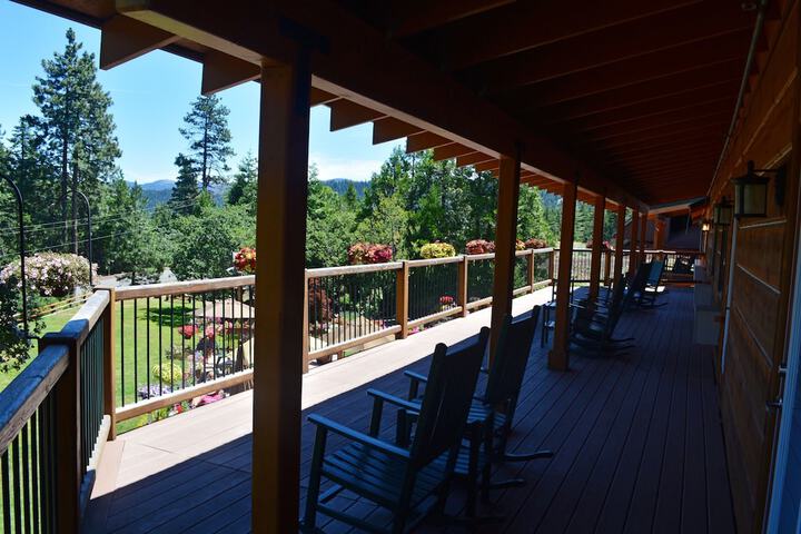 Callahans Mountain Lodge