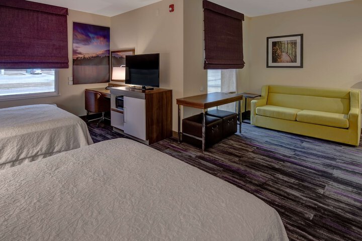 Room 10 of 20