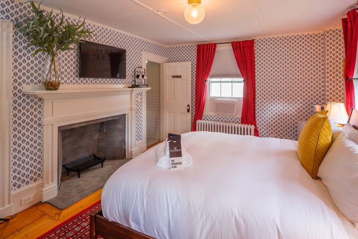 Sally Webster Inn