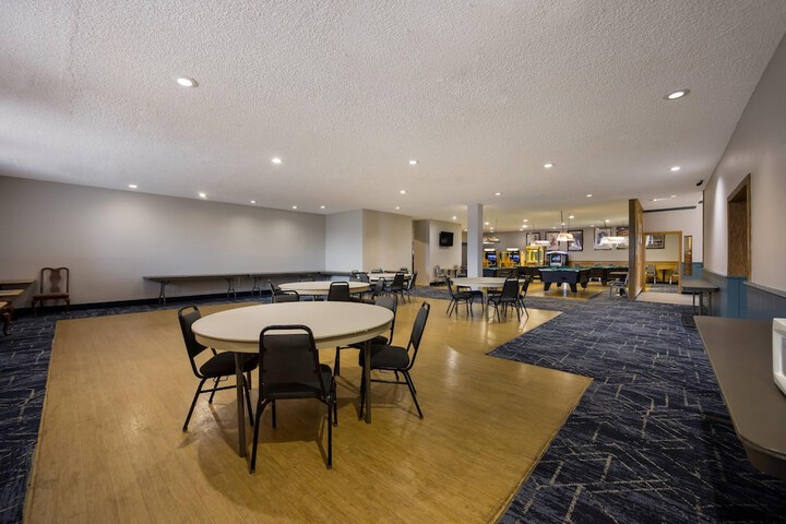 Suburban Studios Canon City