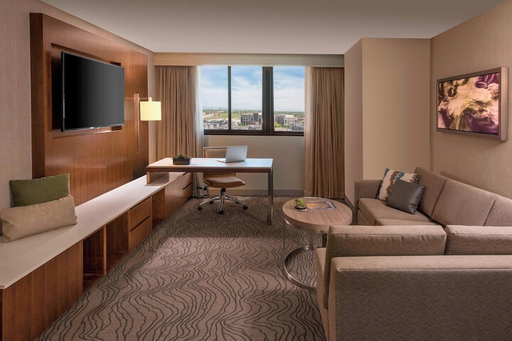 Room 19 of 57