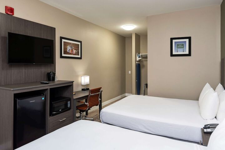 Room 14 of 50