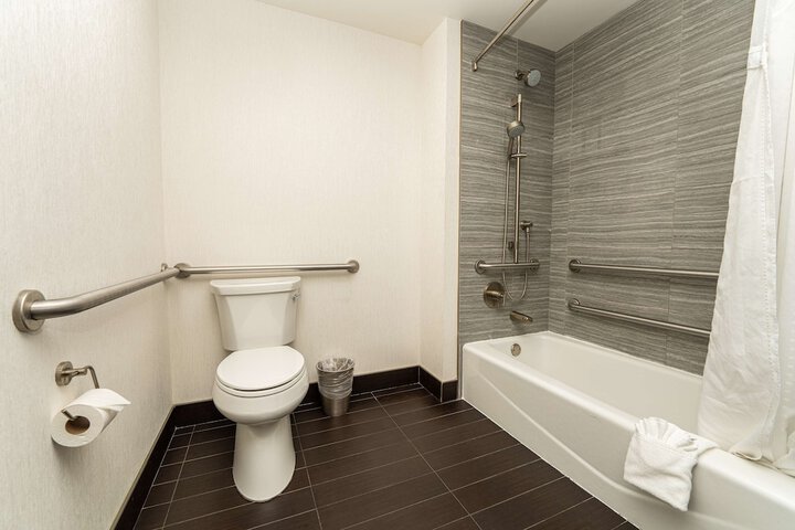 Room 45 of 129