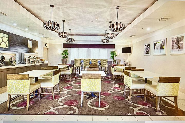 Hotel Interior 6 of 25