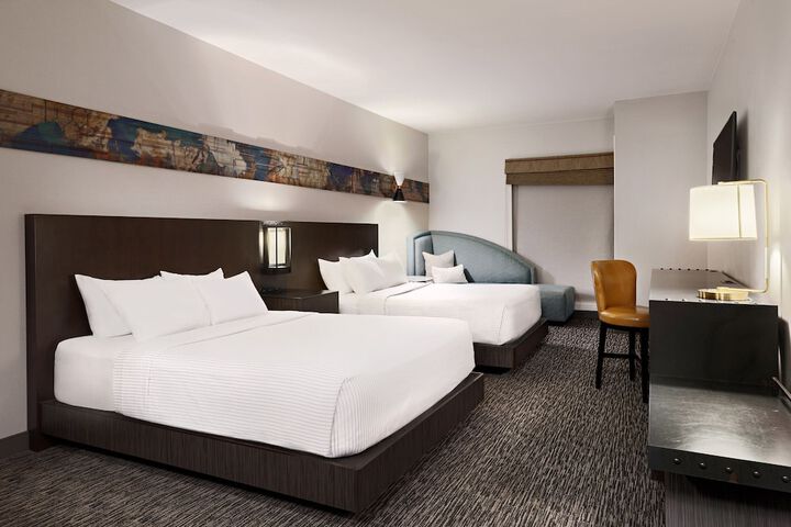 The Southlake Hotel