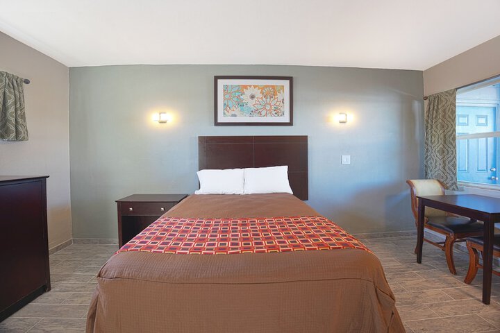 Room 76 of 126