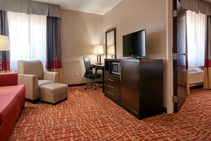 Room 13 of 31