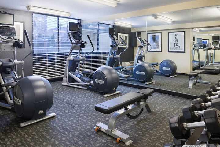 Holiday Inn Cincinnati-Riverfront by IHG