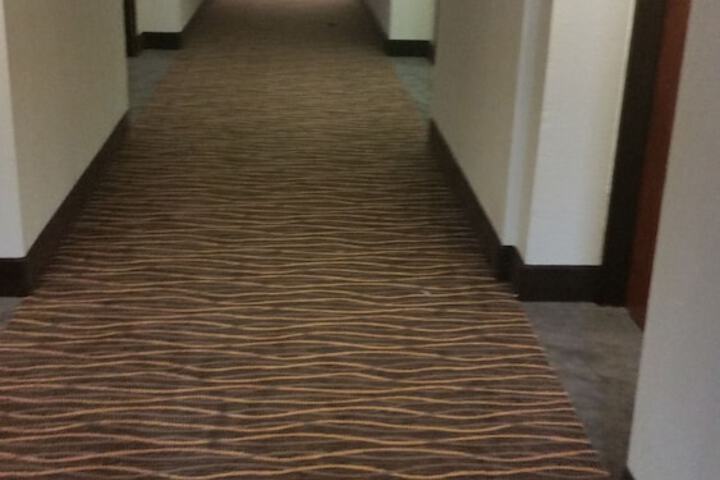 Ballroom/Hall 30 of 35