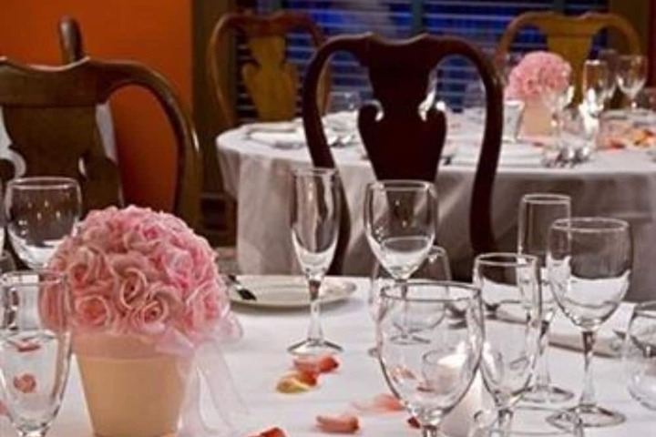 Gateways Inn & Restaurant