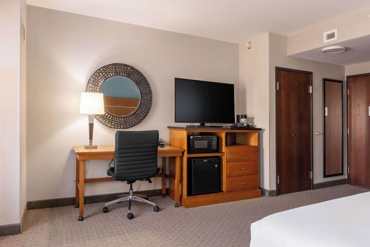 Room 38 of 120