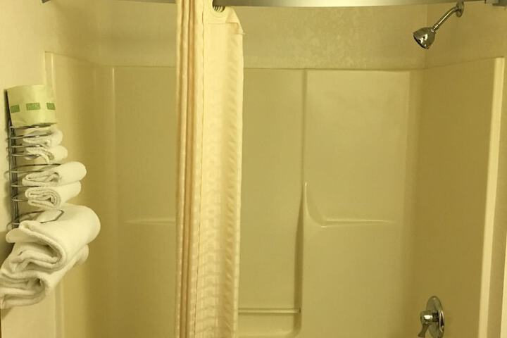 Room 42 of 50