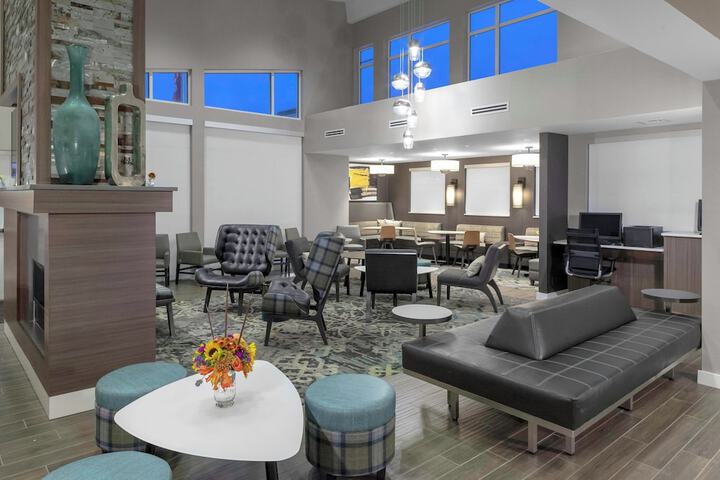 Hotel Interior 8 of 20