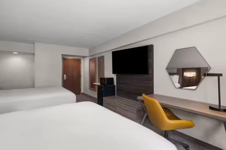 Holiday Inn Express Greenville by IHG