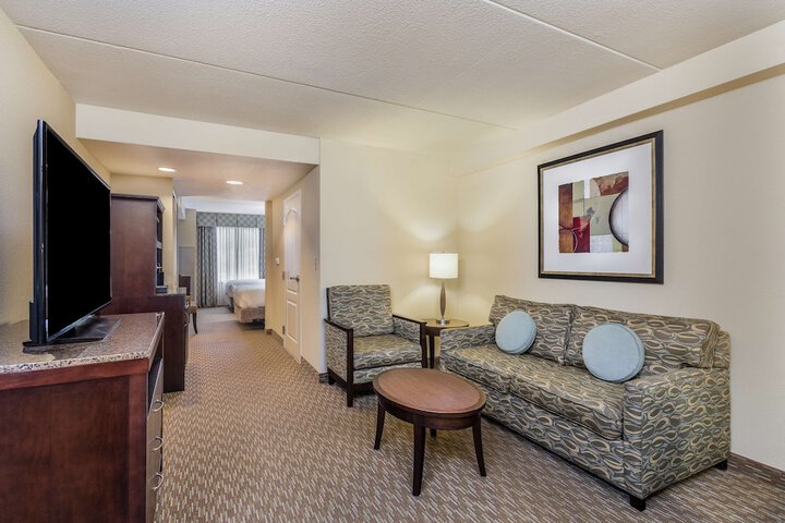 Room 21 of 41