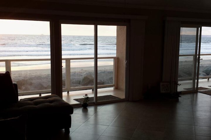 SAN DIEGO SILVERSTRAND BEACHFRONT