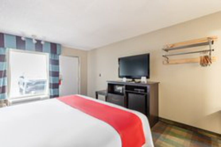 Room 90 of 140