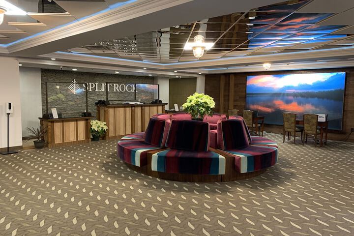 Hotel Interior 11 of 98