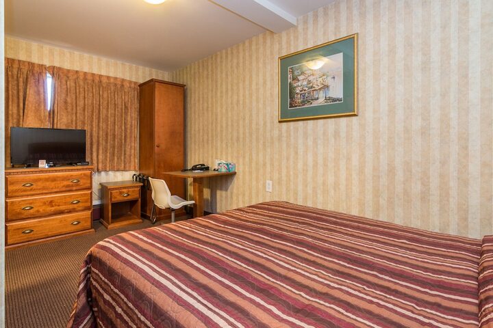 Room 26 of 31