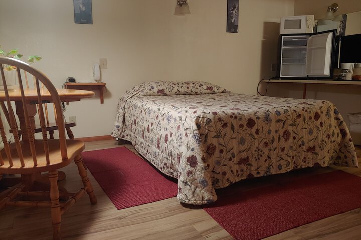 The Dublin House Motel