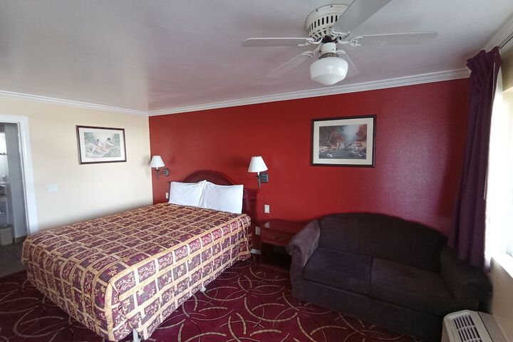 Room 5 of 6