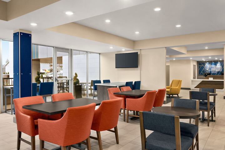 Holiday Inn Express Evansville Downtown by IHG