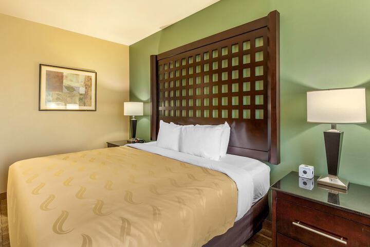 Room 12 of 31
