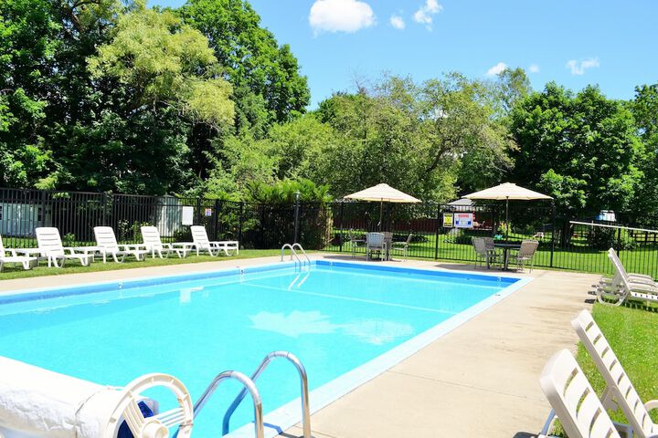 Pool 16 of 111