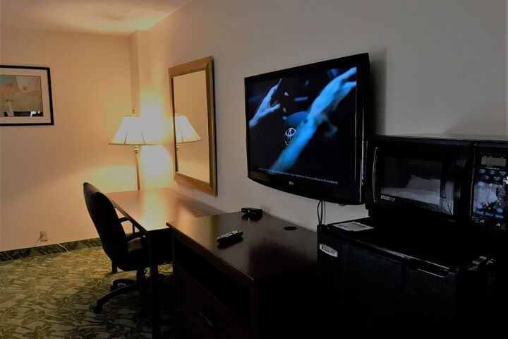 Room 14 of 19