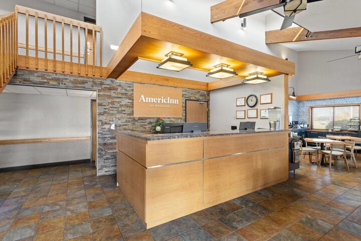 AmericInn by Wyndham Roseau