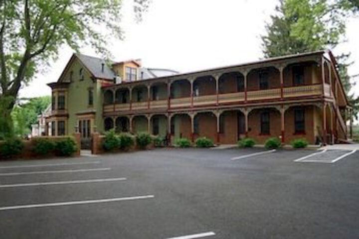 Main Street Inn