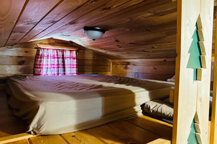 Country Cabins Hotel