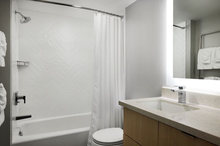 Room 12 of 22