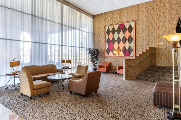 Hotel Interior 7 of 36