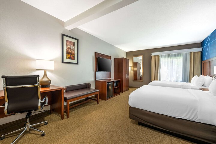 Room 36 of 46