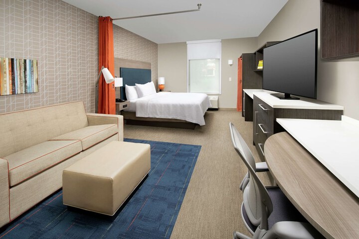 Room 7 of 26