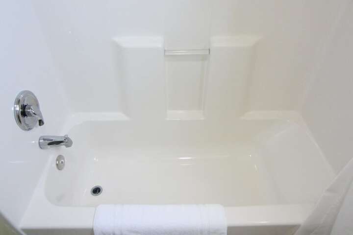 Room 20 of 38