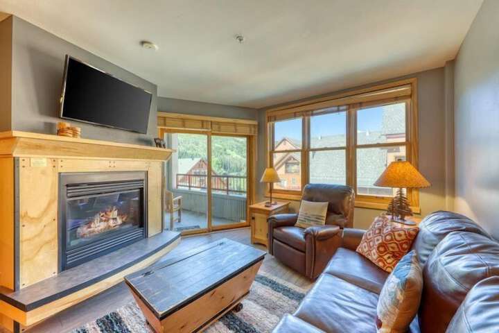 1 Bedroom Mountain Condo in River Run Village with Beautiful Mountain Views and Walking Distance to Ski